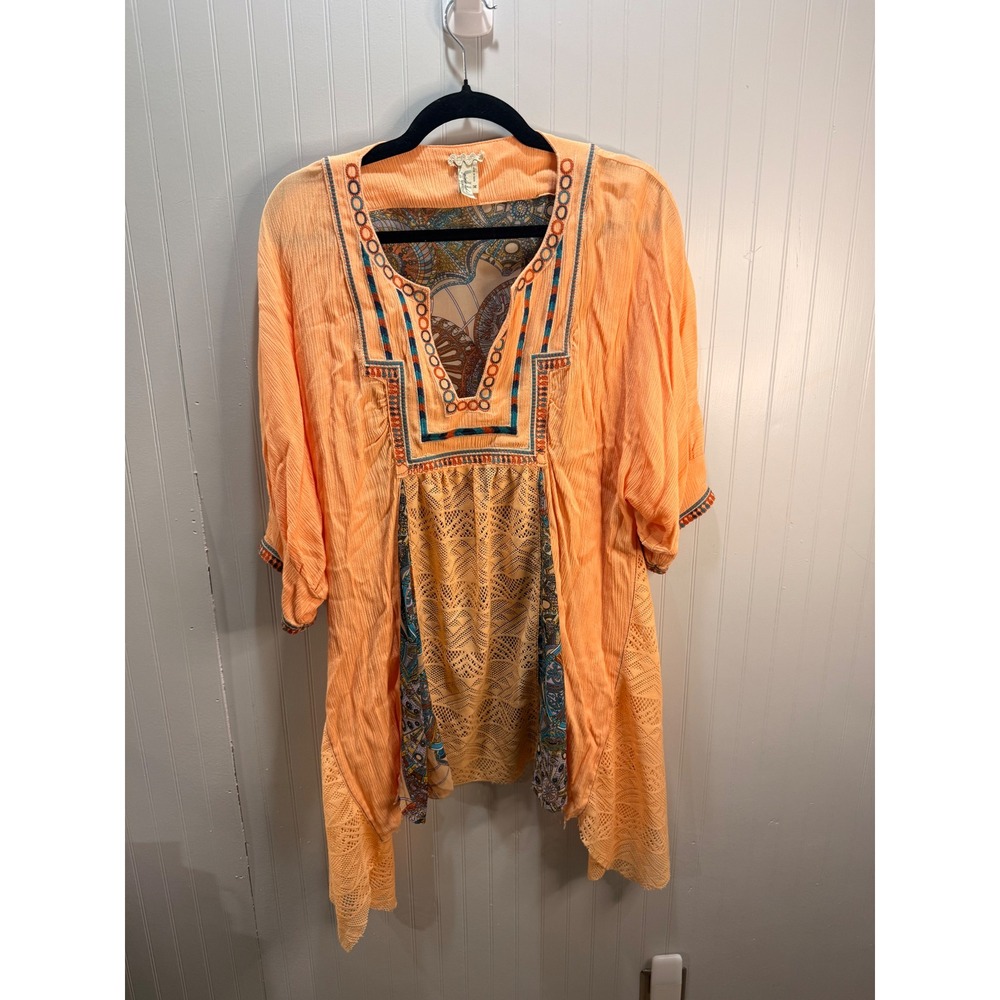 Gimmicks by BKE Orange Boho Embroidered Lace Mixed Media Tunic Top Medium